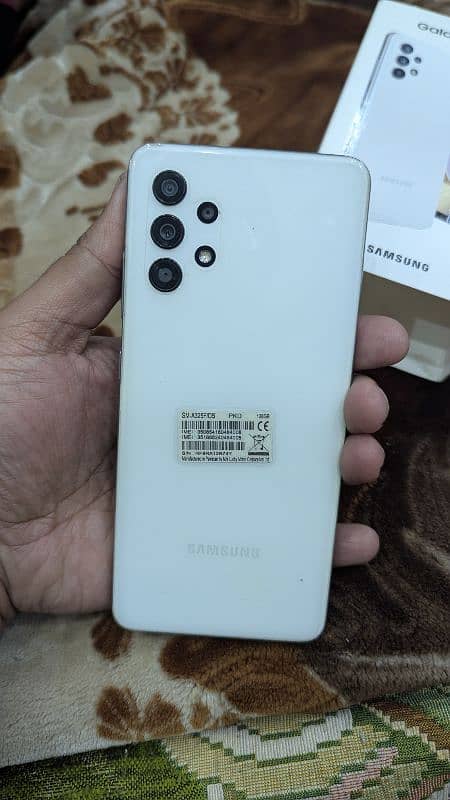 Samsumg A32 9.5/10 condition white color 4