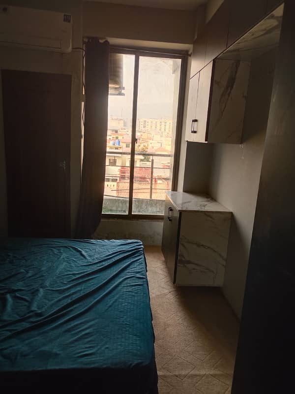 Studeo furnished flat available for rent in E11 6