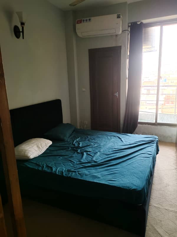 Studeo furnished flat available for rent in E11 7