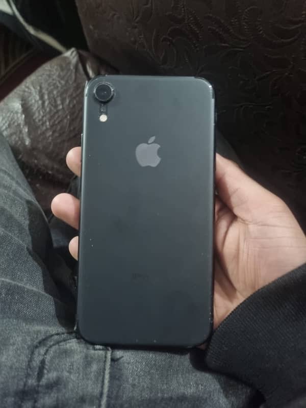 i am selling my iPhone XR 0