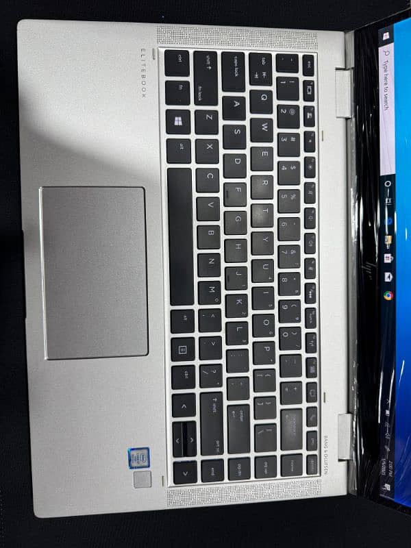 Laptop Hp 1040 G5 1