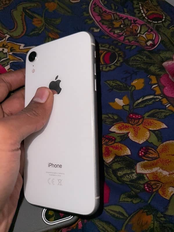 iPhone xr 2