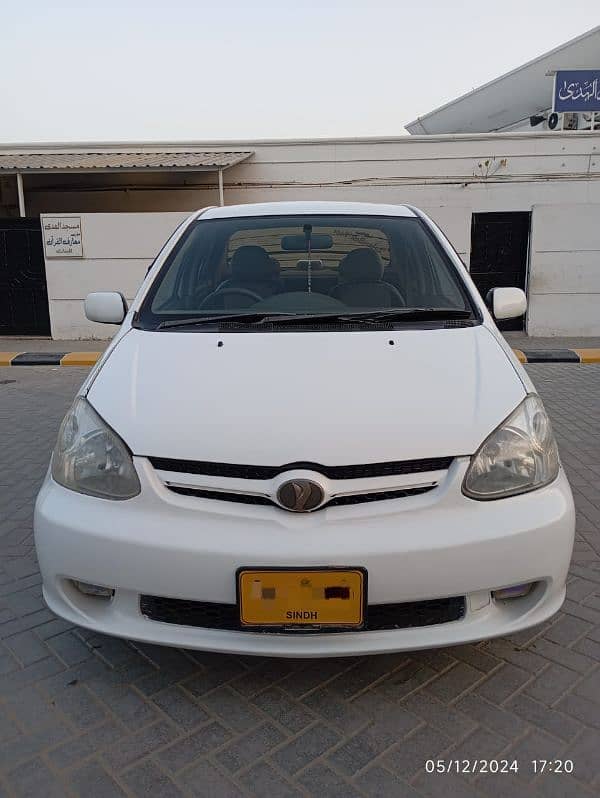 Toyota Platz 2004 0