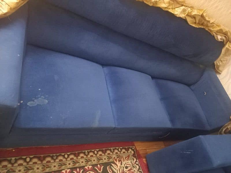 sofa for sale  Velvet Fabric . . 3+2+1 0