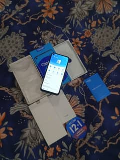 TECNO CAMON 15. (4 64) with box charger