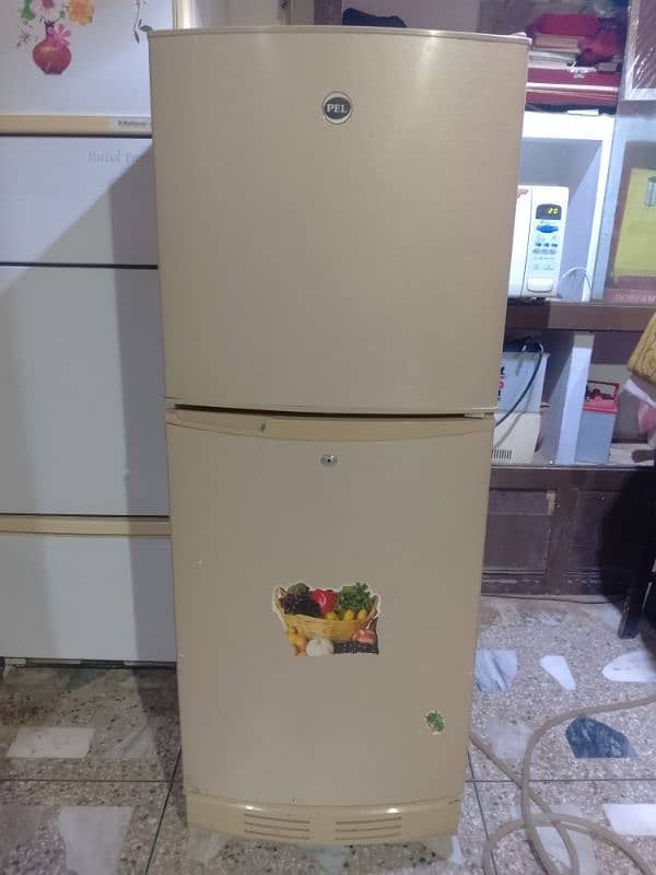 Pel Fridge For Sale, in good condition, neat and clean condition 0