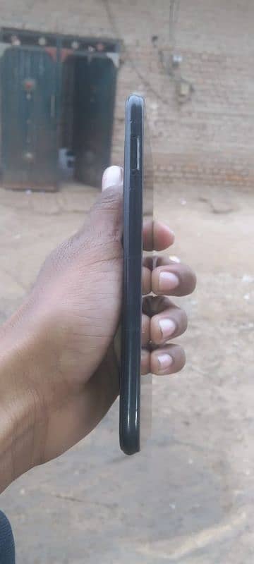 I AM SELLING INFINIX SMART 3 3