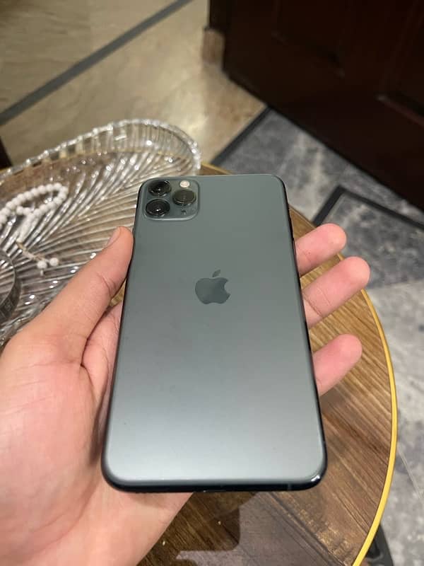 iphone 11 pro max 1