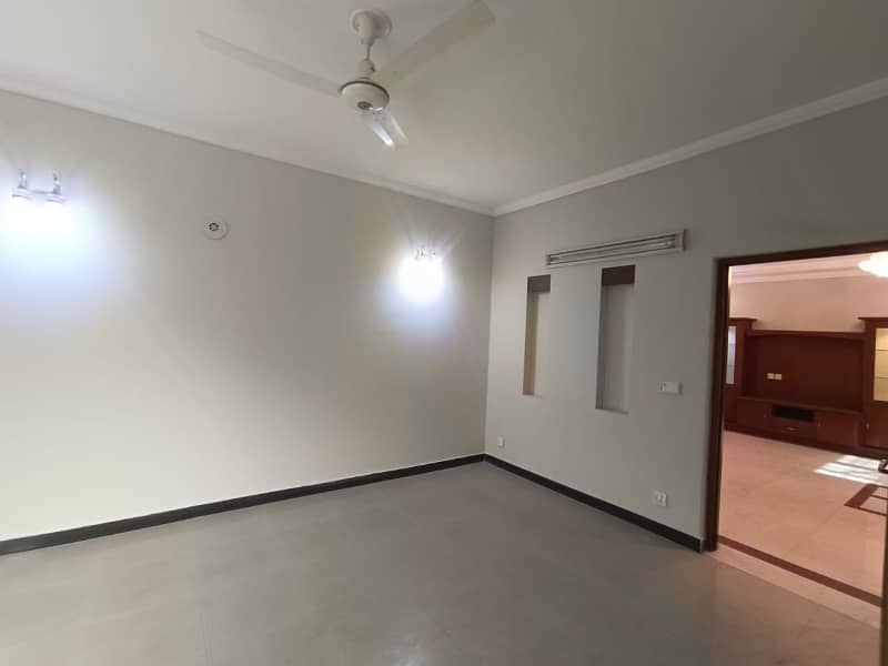 12 Marla House For Rent In Johar Town Phase-1, Very Super Hot Location Very 4