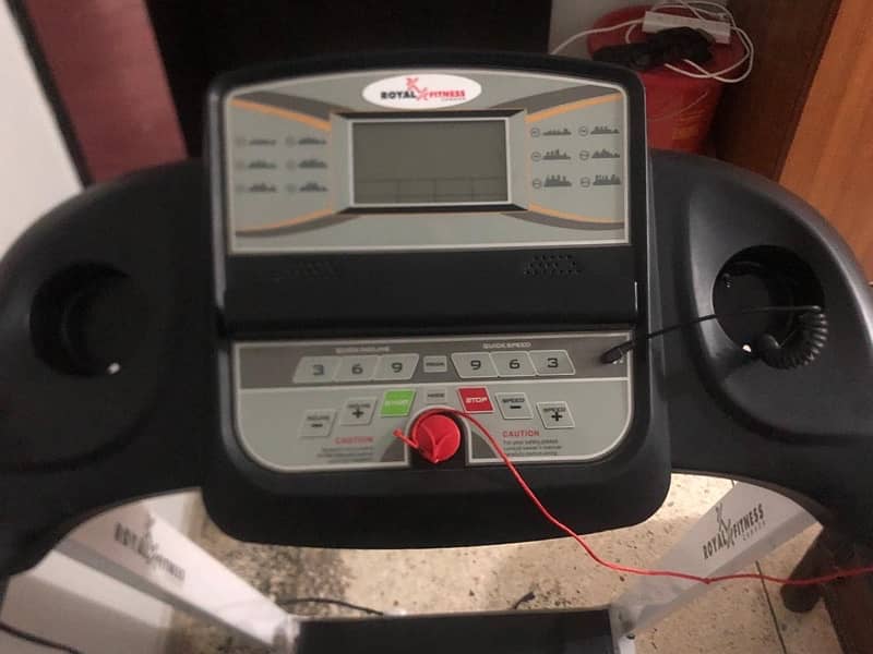 Royal Fitness Treadmill T-510-C (UNUSED) 4