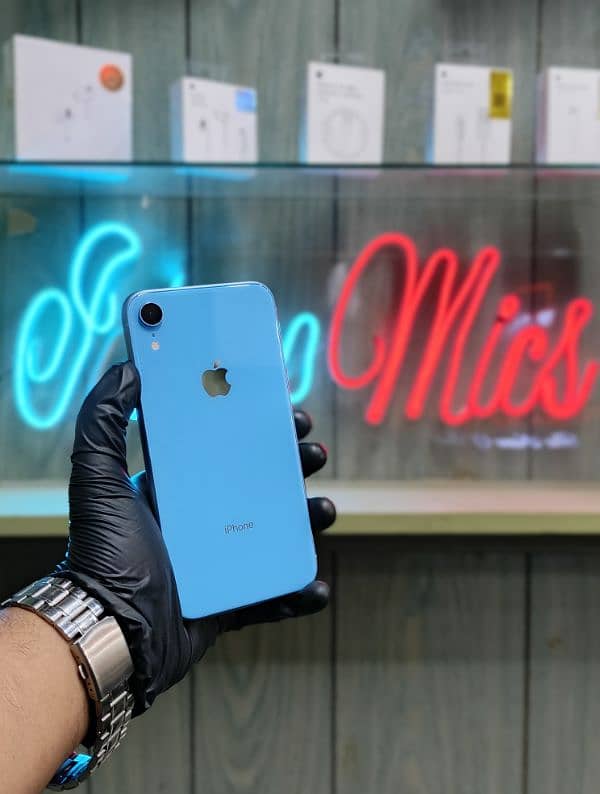 iPhone XR 64GB FU Non (NO EXCHANGE) 1