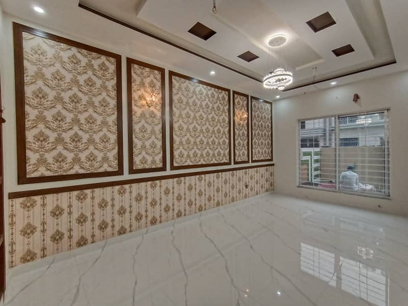 10 Marla Nasheman-e-Iqbal Housing Society Phase 1 for Sale Very Beautiful Luxury Brand New Spanish House Near Park, Commercial Market, Very Super Hot Location Easy Access Through Main Boulevard Road 4