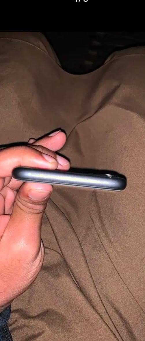 Apple iPhone 11 2