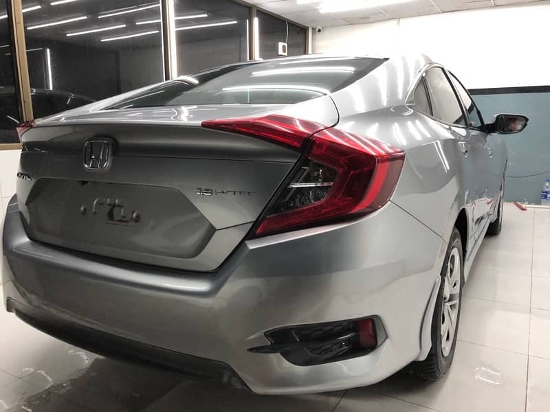 Honda Civic Standard 2017 4