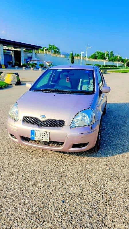 Toyota Vitz 2002 5