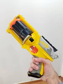 Nerf Gun, yellow revolver from Australia