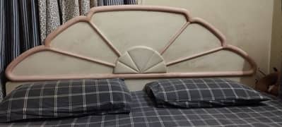 i want to sell my double King bed