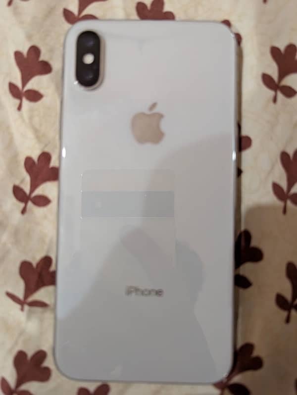 Iphone x 256 gb pta approved sim bypass 6