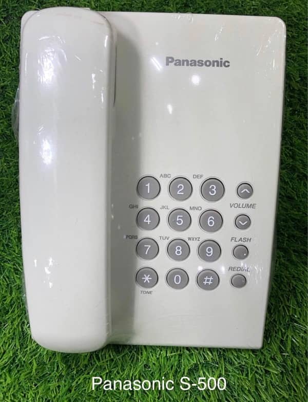 Panasonic Telephones And Cordless Baggage Stock 1