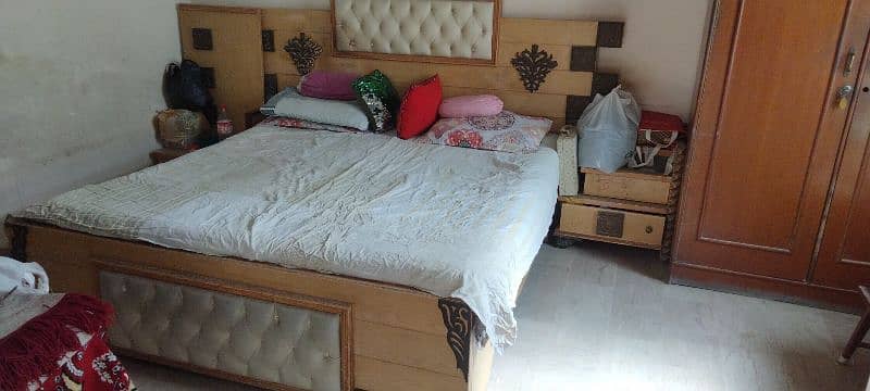 King Size Bed 1