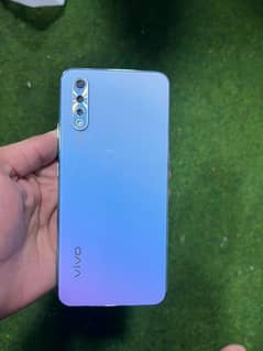 vivo s1