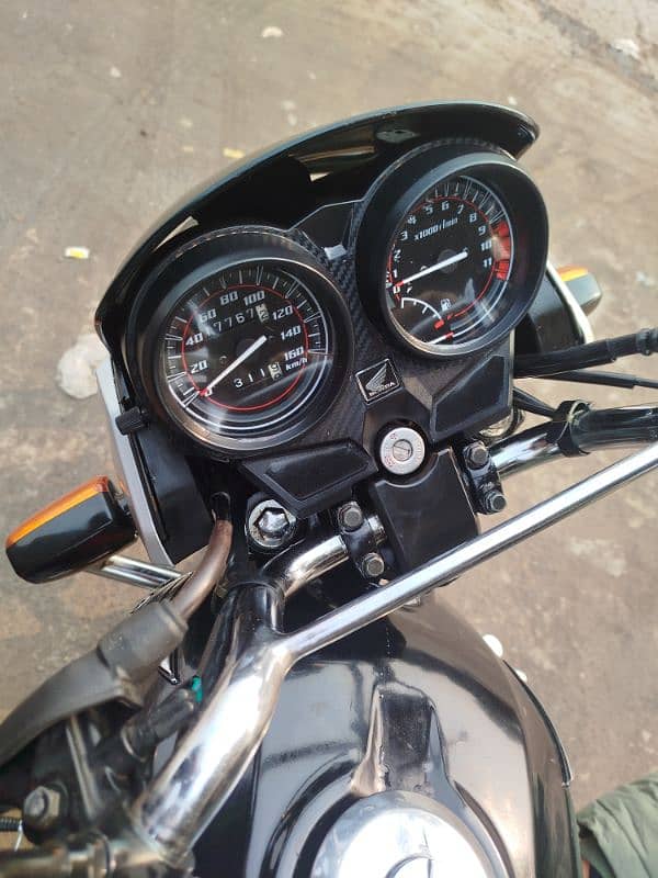 HONDA CB 125F 2019 MODEL 4