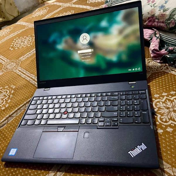 Lenovo think pad T570 brand new pwerful machine 0