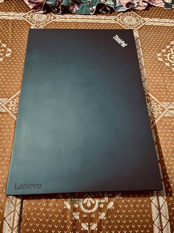 Lenovo think pad T570 brand new pwerful machine 2