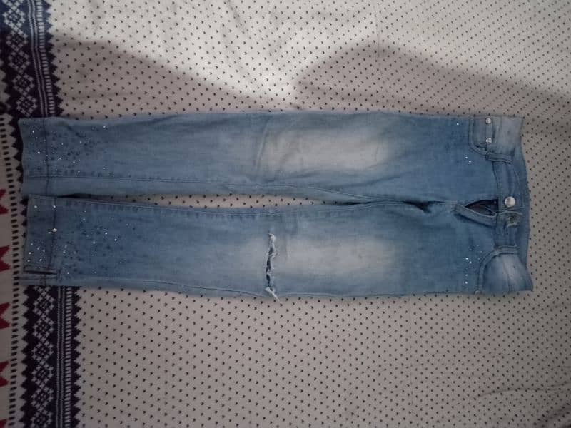 3 Adult jeans in 1000 3