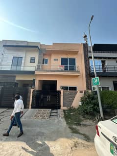 3 Marla Double Storey Used House is for Sale in Kabir Town Phase 2 Main Boulevard Block C