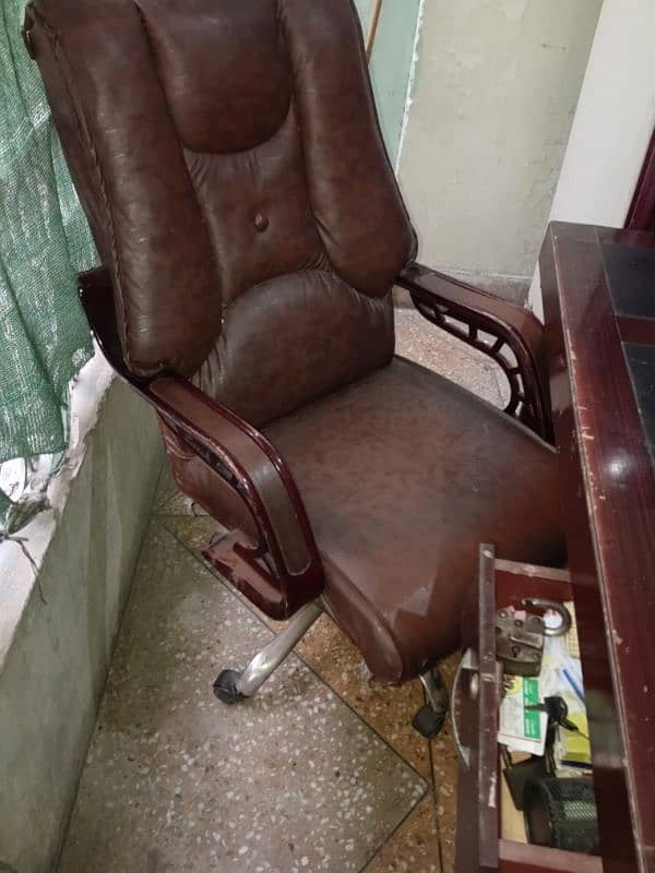 chair for sale all ok ha 1