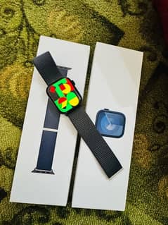 Apple Watch Series 9 - 45mm, Midnight Sport Band - Excellent Condition