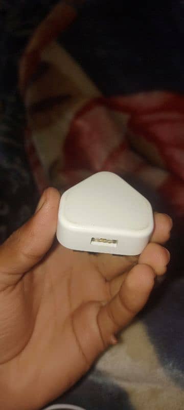 apple charger with cable brand new condition 2