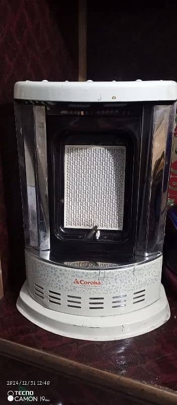 Gas heater new condition large size white colour 2