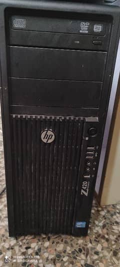 HP Z420 COMPUTER