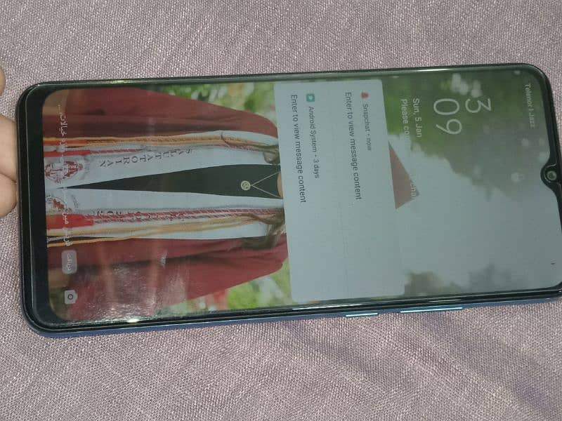 oppo A15, price km bi ho sakti ha. 1