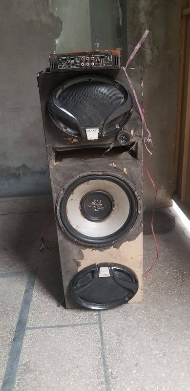 Woofer & Solid Audio Amp 5