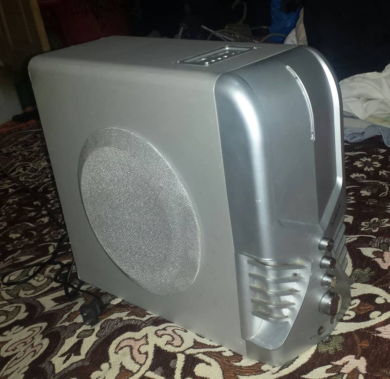 Blutooth New Woofer Sound System 1