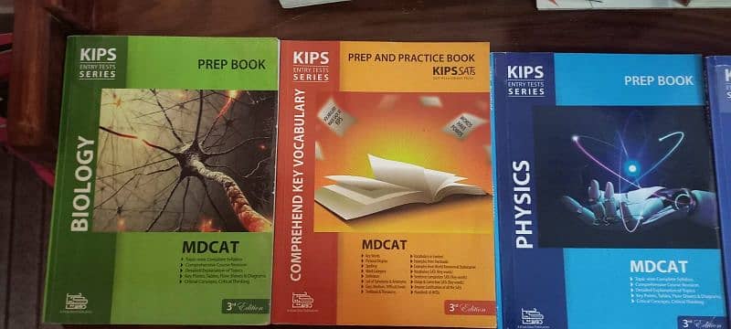 COMPLETE MDCAT STUDY SET, BOOKS, HAND WRITTEN NOTES AND MUCH MORE 5