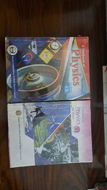 COMPLETE MDCAT STUDY SET, BOOKS, HAND WRITTEN NOTES AND MUCH MORE 8