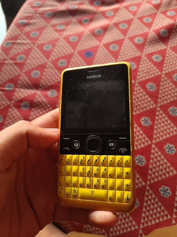 Nokia Asha 210 5