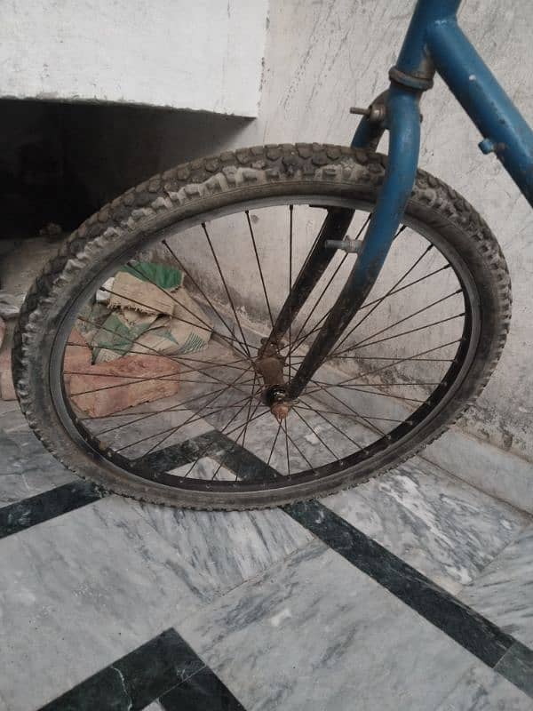 phoenix Bicycle in running condition for sale 1