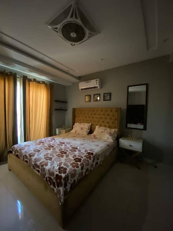 1 bedroom full furnished flat for rent bahria town Lahore 7