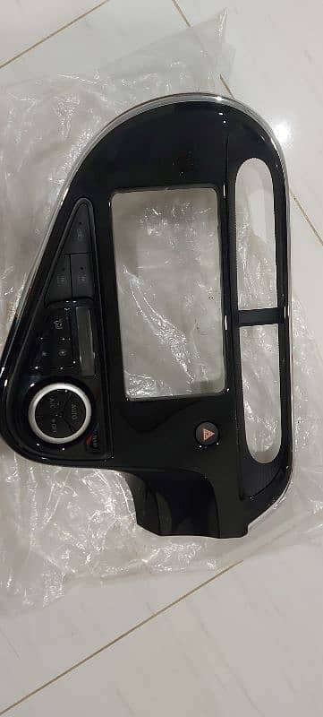 Toyota Aqua LCD&AC Penal set Brand new model 2019,20,21 1