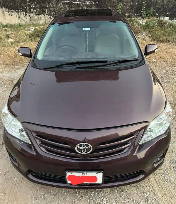 Toyota Corolla Altis 2013 1