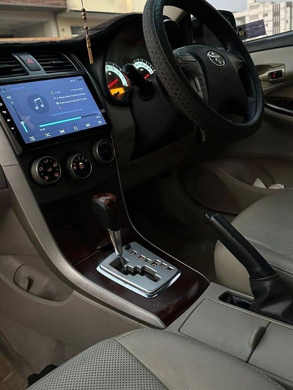 Toyota Corolla Altis 2013 5