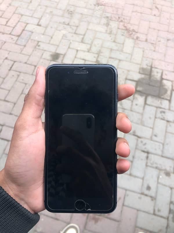 iphone 7 plus 128 gb PTA Approved 1