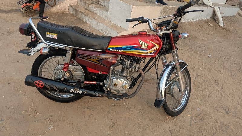 HONDA 125 (19B MODEL) 1