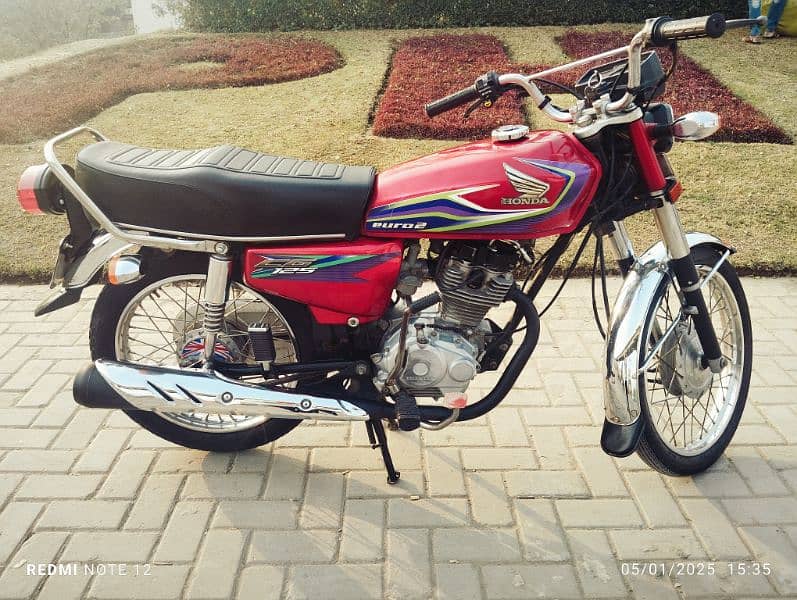 HONDA CG 125 FOR SALE (2017 & 2015) 3