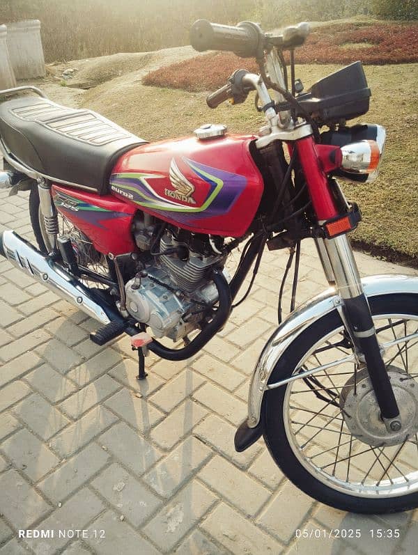 HONDA CG 125 FOR SALE (2017 & 2015) 4